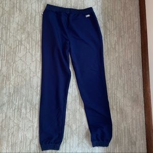 Navy Figs jogger scrub pants